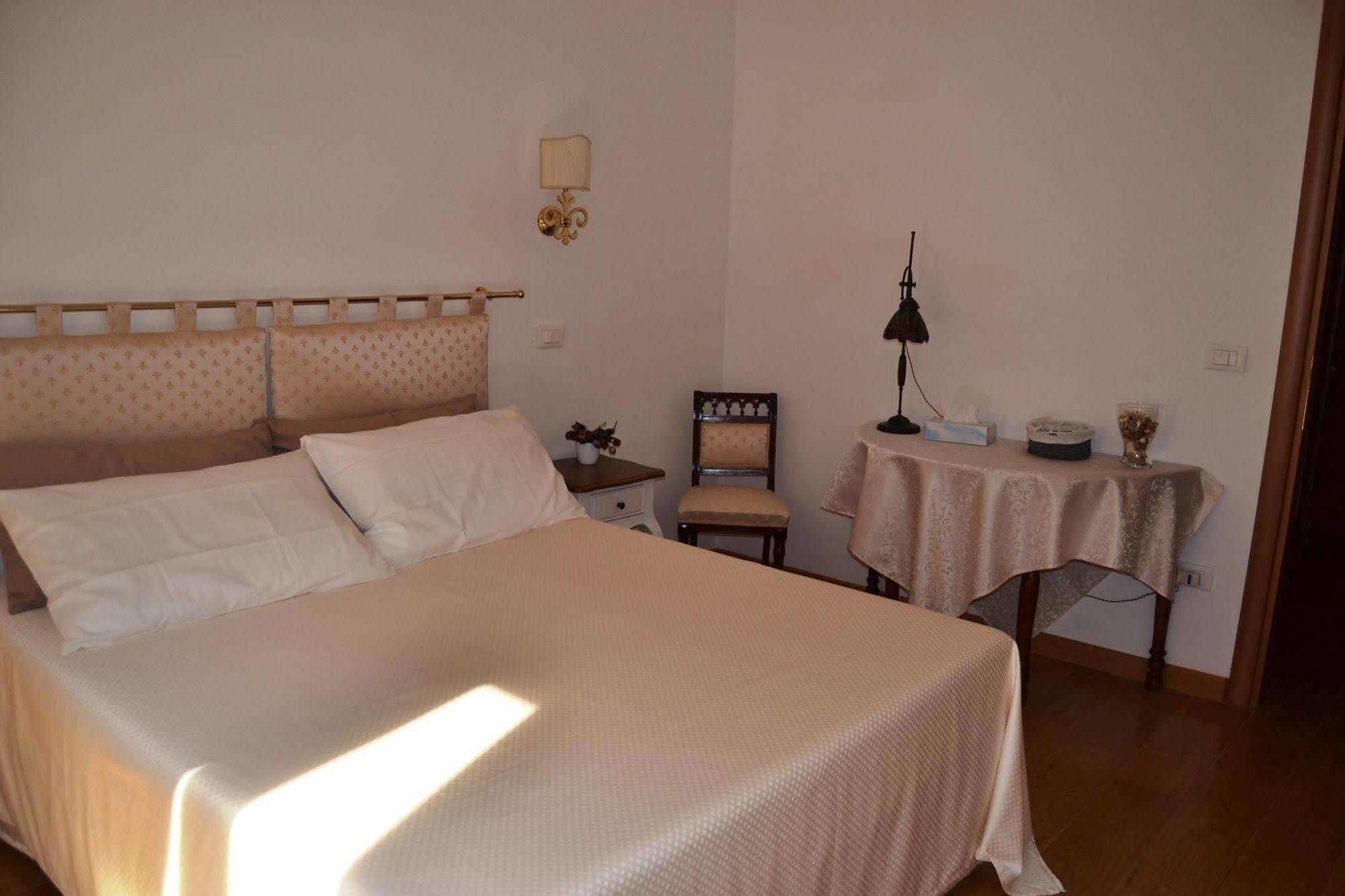 Bed & Breakfast I Prati Di Rom